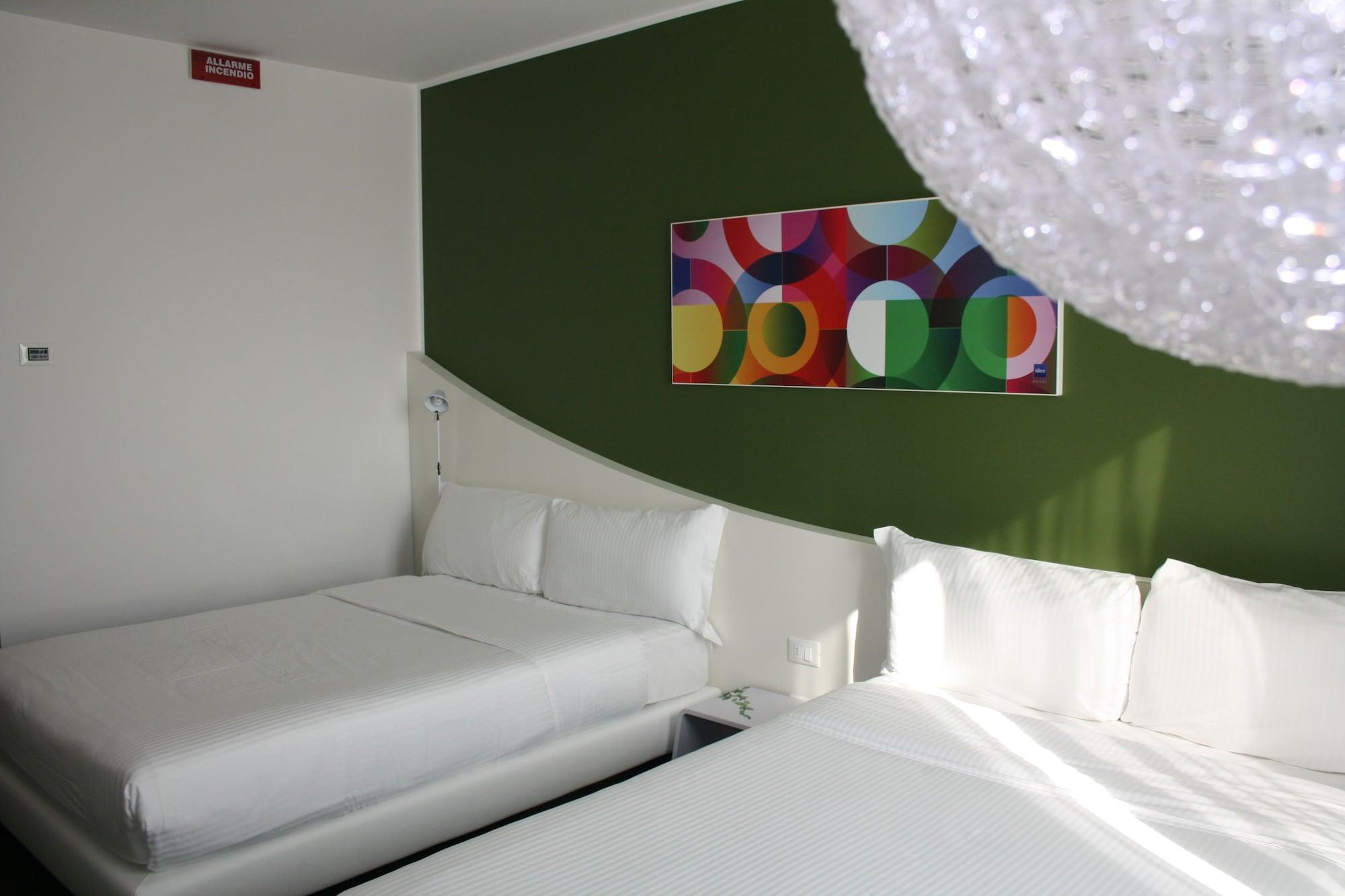 Idea Hotel Milano Malpensa Airport Case Nuove  Esterno foto Room at the hotel